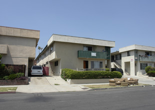 4821 Rosewood Ave in Los Angeles, CA - Building Photo - Building Photo