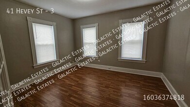 41 Hevey St in Manchester, NH - Building Photo - Building Photo