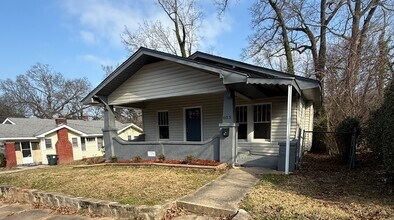 605 80th St S in Birmingham, AL - Foto de edificio - Building Photo