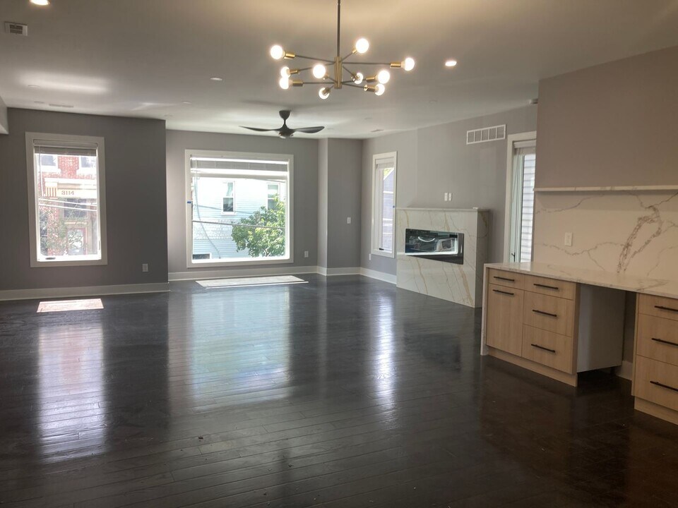 3115 Brereton St in Pittsburgh, PA - Building Photo