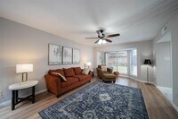 7935 Kendalia Dr photo'