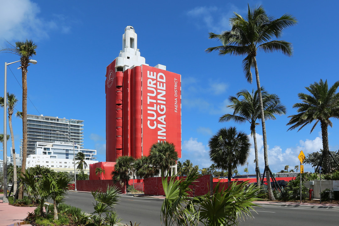 Aman Miami Beach in Miami Beach, FL - Building Photo