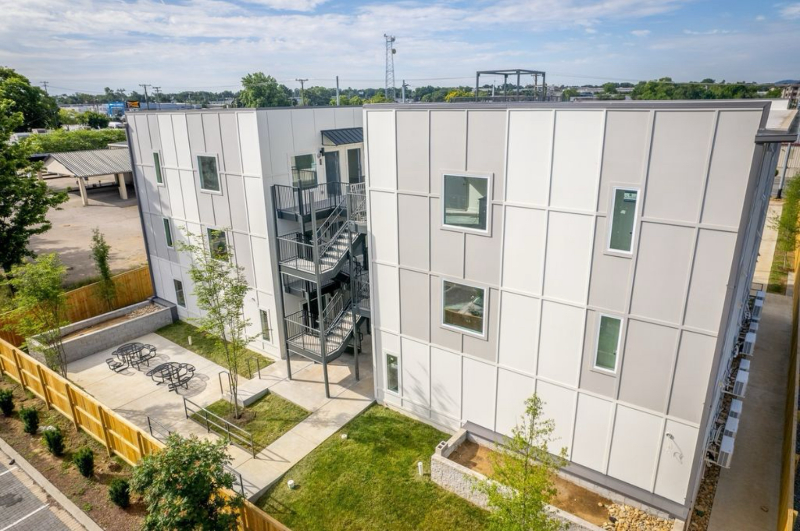 432 Murfreesboro Pike in Nashville, TN - Building Photo