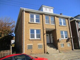 328 Park Rd, Unit 2 in Ambridge, PA - Building Photo