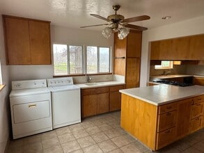 26997 Rd 164 in Visalia, CA - Building Photo - Building Photo