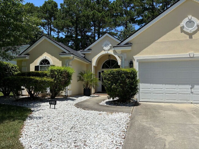 3234 John Bartram Pl in Mount Pleasant, SC - Building Photo - Building Photo