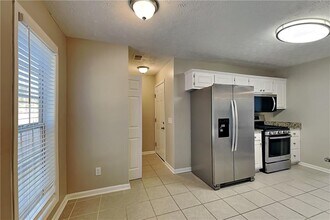 795 Bramlett Way in Powder Springs, GA - Building Photo - Building Photo