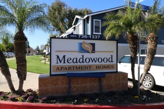 Meadowood Apartments in Corona, CA - Building Photo - Building Photo