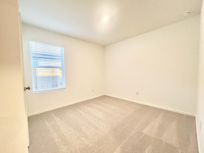 property at 31432 Casacalenda Ln