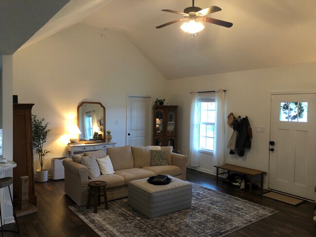 140 Landon Ln in Lewisburg, TN - Building Photo - Building Photo