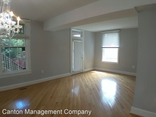 14 E Mt Vernon Pl photo'