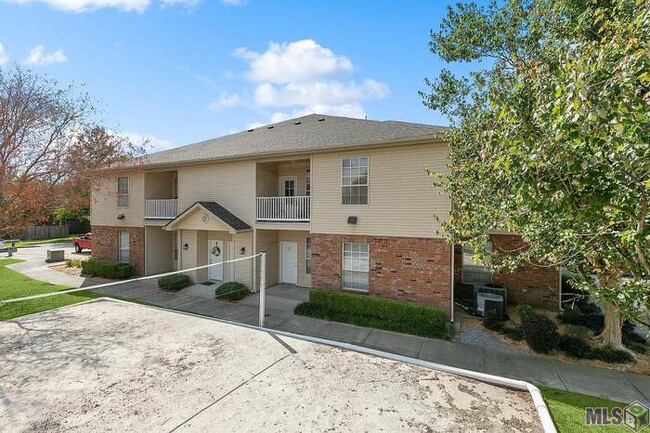 property at 900 Dean Lee Dr