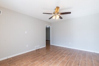 5904 Ashford Dr in Horn Lake, MS - Building Photo - Building Photo