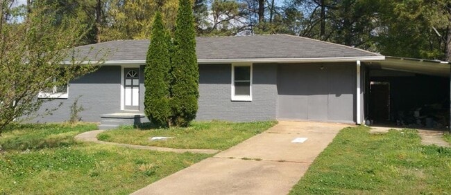 property at 3728 Loren Dr