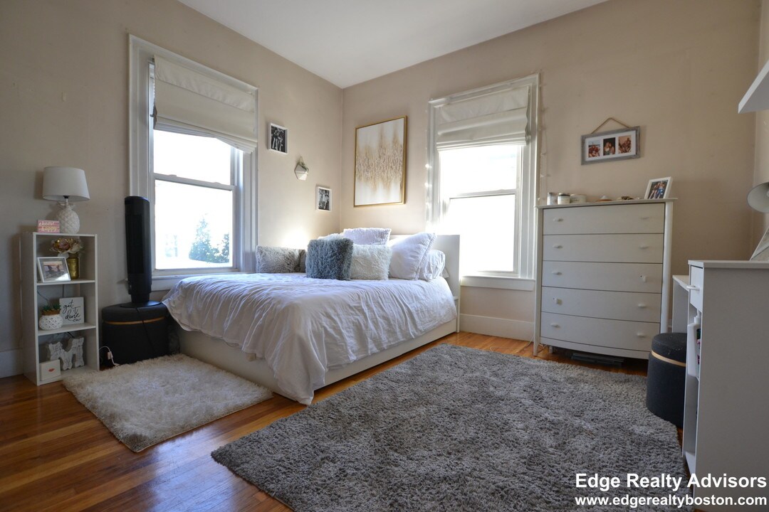 11 Wadsworth St, Unit 2 in Boston, MA - Building Photo