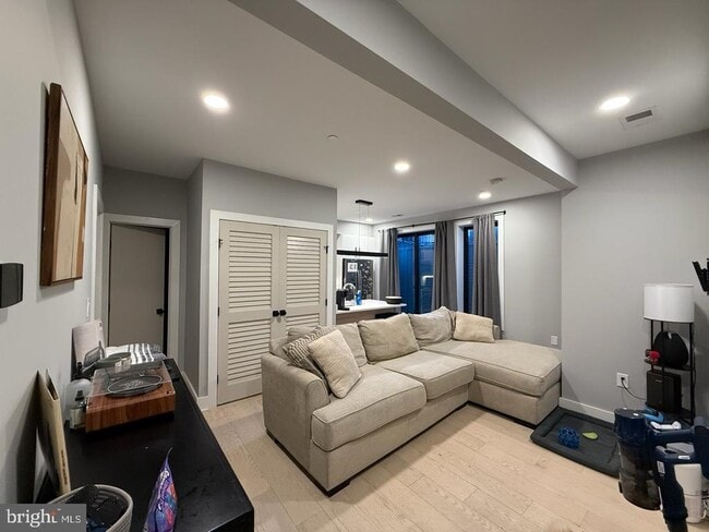 property at 2001 I St NE