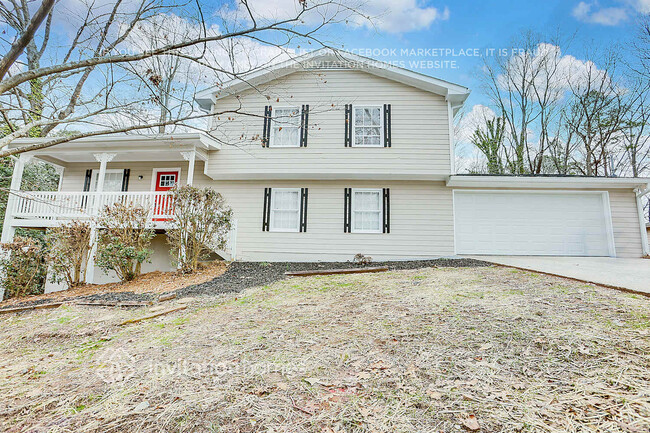 3233 Summer Ct E in Snellville, GA - Building Photo - Building Photo