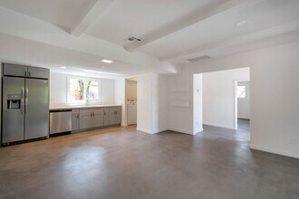 934 E Manhatton Dr in Tempe, AZ - Building Photo - Building Photo