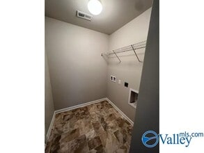 3464 Avalon Lake Dr SW in Madison, AL - Building Photo - Building Photo