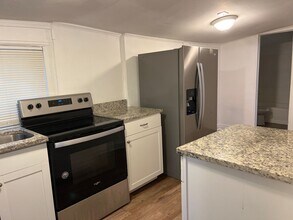 137 Tye St in Stockbridge, GA - Building Photo - Building Photo