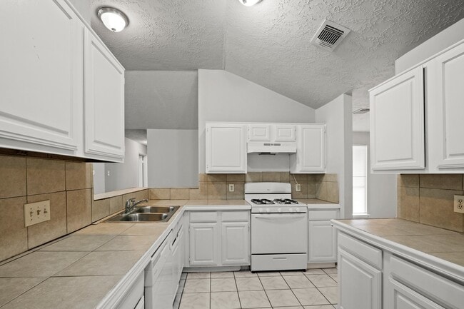 property at 6607 Navidad Rd