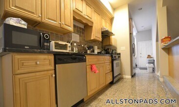45 Allston St, Unit 1 in Boston, MA - Building Photo - Building Photo