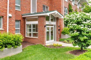 Tanglewood Apartments in Silver Spring, MD - Building Photo