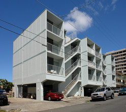 1315 Heulu St in Honolulu, HI - Building Photo - Building Photo