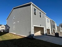 1817 Aspen River Ln in Apex, NC - Building Photo - Building Photo