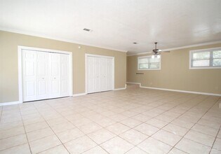 4810 Creighton Rd in Pensacola, FL - Building Photo - Building Photo