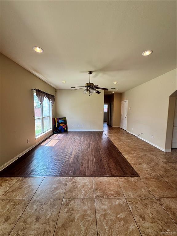 2606 Nicole Dr in Mission, TX - Foto de edificio - Building Photo