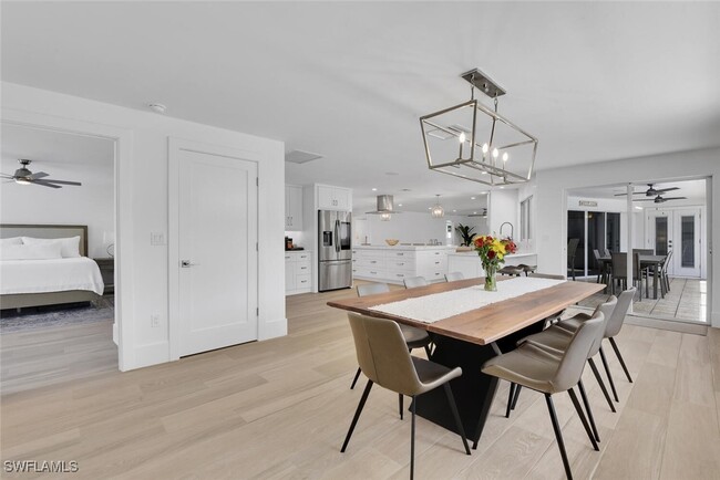 property at 420 Harbour Dr