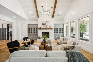 4705 Clydesdale Dr in Flower Mound, TX - Building Photo