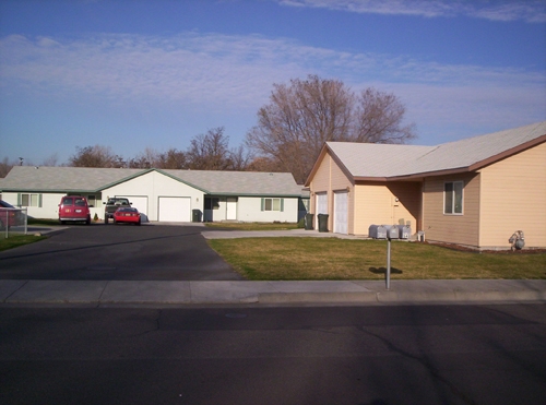 Anderson Mini-Estates in Hermiston, OR - Building Photo