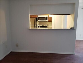 5107 Skillman St in Dallas, TX - Building Photo - Building Photo