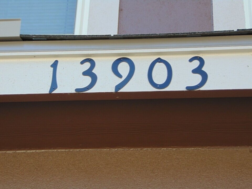 13903 Annas Wy in San Antonio, TX - Building Photo