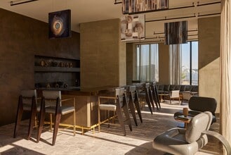 Alloy in Los Angeles, CA - Foto de edificio - Building Photo