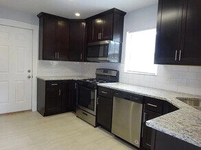 5354 W Byron St in Chicago, IL - Building Photo - Building Photo