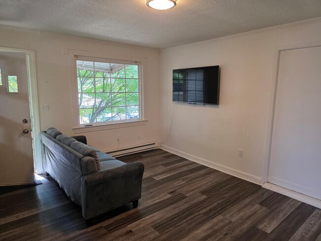 601 Halton Rd in Greenville, SC - Building Photo - Building Photo