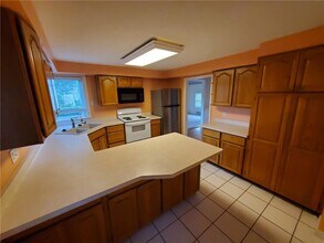 1148 Jackson Rd in Webster, NY - Building Photo - Building Photo