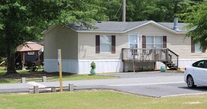 Highridge in Phenix City, AL - Foto de edificio - Building Photo