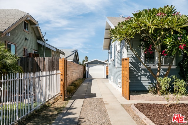 2955 8th Ave in Los Angeles, CA - Building Photo - Building Photo