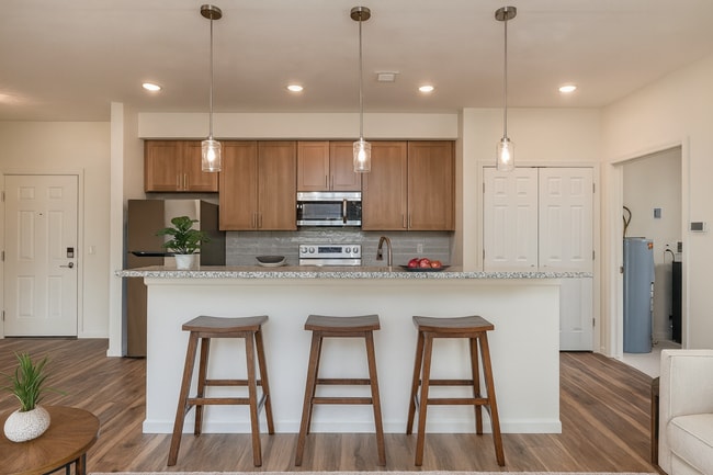 7540 Buckley Rd in Syracuse, NY - Foto de edificio - Building Photo