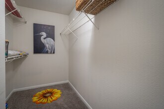 HollyView in Houston, TX - Foto de edificio - Interior Photo