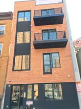 306 Macdougal St in Brooklyn, NY - Building Photo - Building Photo