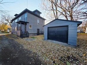 414 N 33rd Ave in Minneapolis, MN - Building Photo - Building Photo