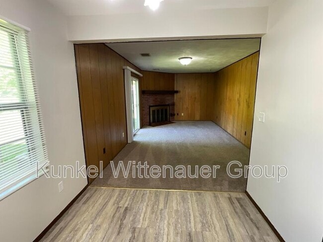 property at 1409 Princeton Dr