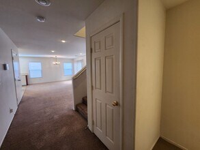 7271 Proud Patriot St in Las Vegas, NV - Building Photo - Building Photo