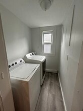 10-12 Rockdale Ave in Lowell, MA - Building Photo - Building Photo