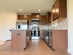 7287 Clubhouse Dr in Milford, DE - Building Photo - Building Photo